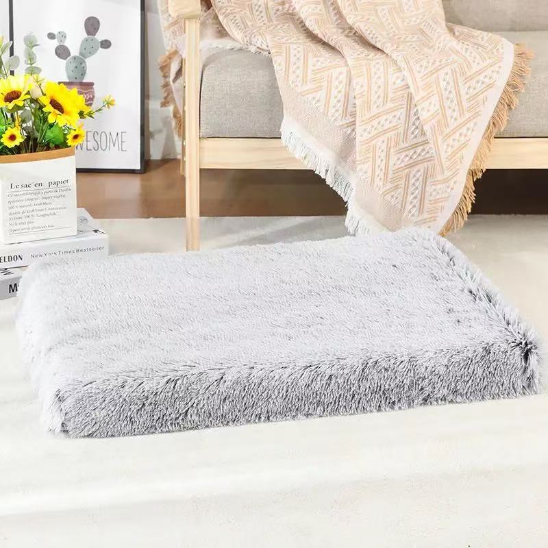 Plush Square Kennel